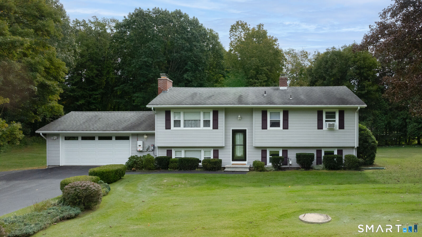 Property Photo: 9 Howard Road CT 06422