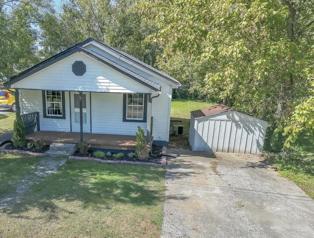 Property Photo: 158 Fuller Street VA 24201
