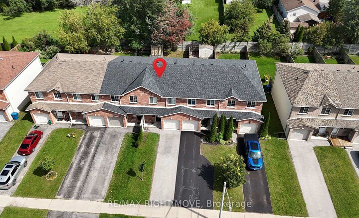 Property Photo:  40 Michelle Drive  ON L3V 0B3 