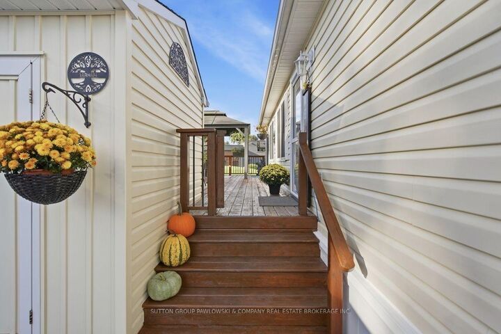 Property Photo:  22790 Amiens Road #101  ON N0L 1R0 