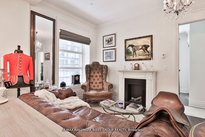 Property Photo:  22 Leader Lane 520  ON M5E 0B2 