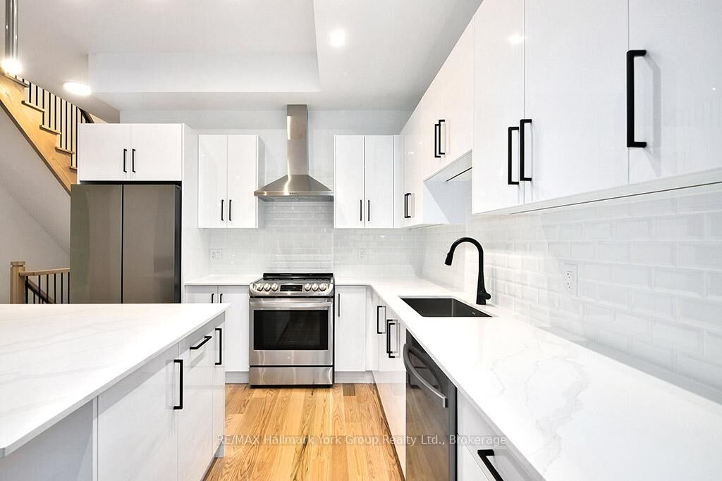 Property Photo:  23 Waterview Lane  ON N0H 2P0 