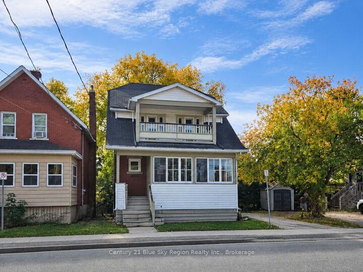 Property Photo:  663 Ferguson Street  ON P1B 1X7 