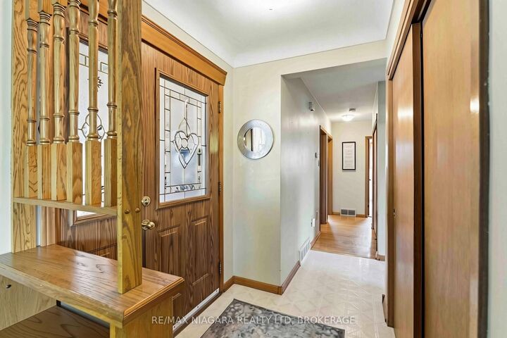 Property Photo:  8689 Furlong Avenue  ON L2G 6W9 