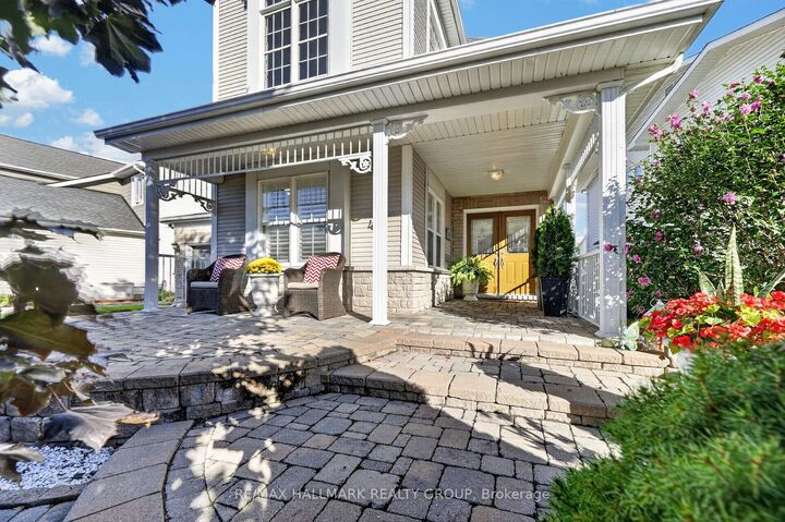 Property Photo:  45 Franklin Cathcart Crescent  ON K2S 2A5 