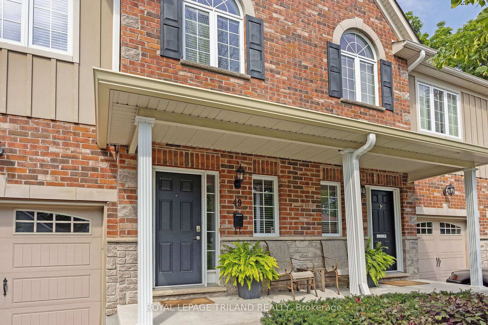 Property Photo:  49 Orchard Street  ON N6J 2R4 