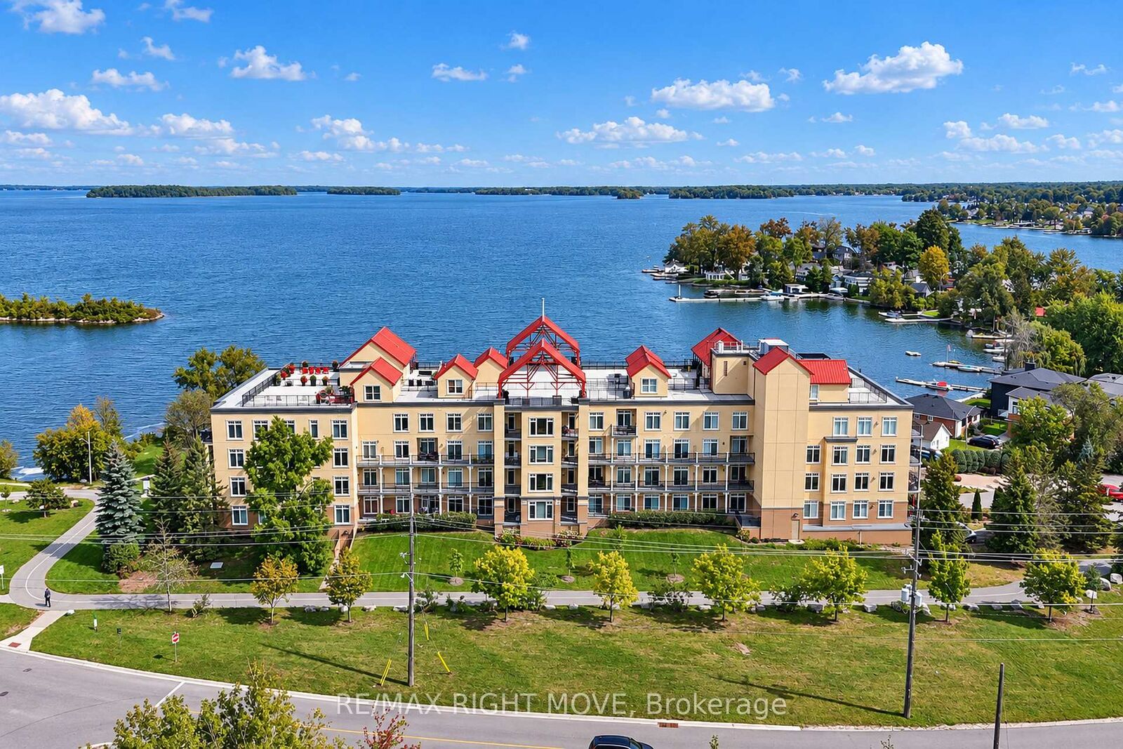 Property Photo:  140 Cedar Island Road 301  ON L3V 1T1 