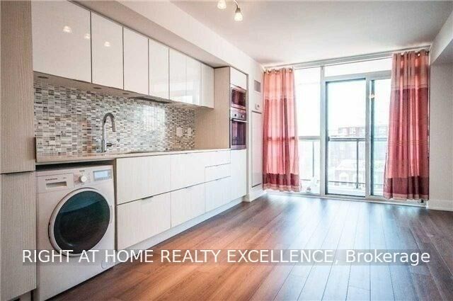 Property Photo:  318 Richmond Street W 602  ON M5V 1X2 