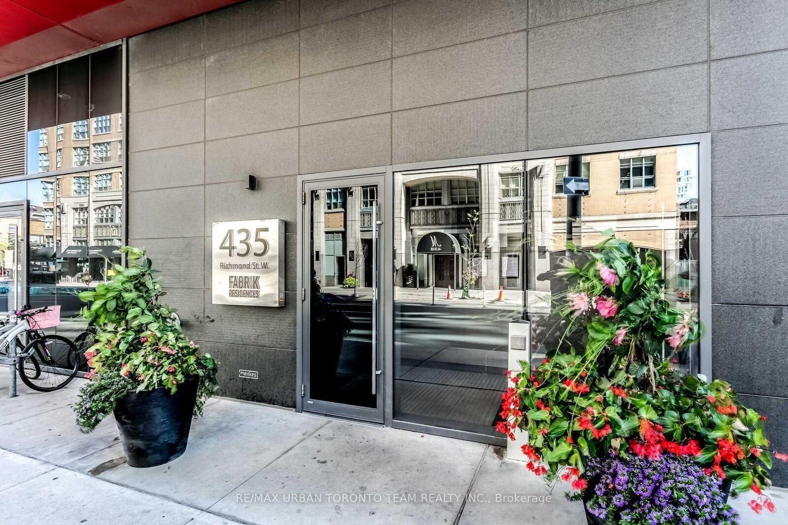 Property Photo:  435 Richmond Street W 408  ON M5V 0N1 