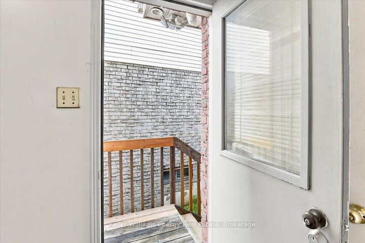 Property Photo:  21 Upland Drive  ON L1N 8H9 