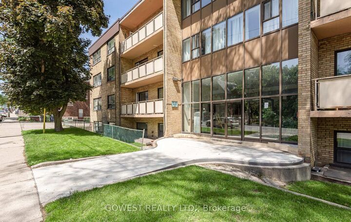 Property Photo:  205 Keele Street 306  ON M6P 2K1 