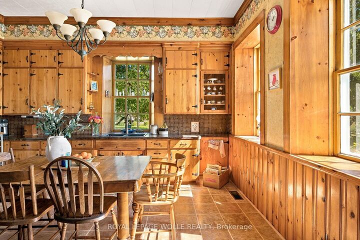 Property Photo:  2744 Bleams Road  ON N3A 3J1 