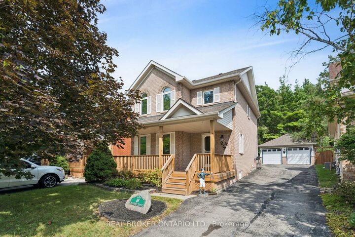 Property Photo:  167 Academy Place  ON N0B 2K0 
