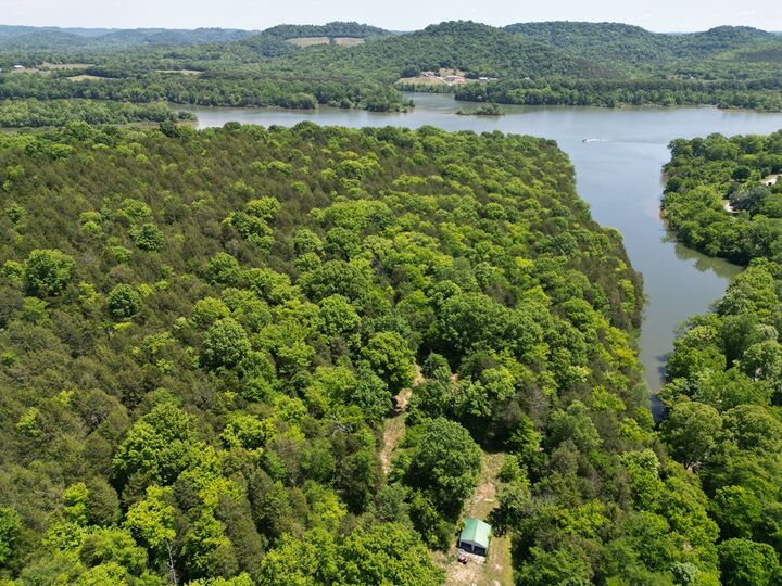 Property Photo:  133 Cook Ln  TN 38562 
