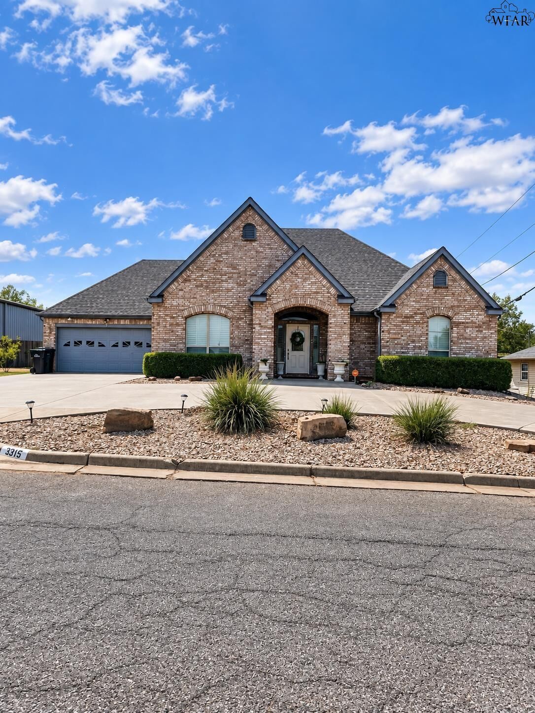 Property Photo:  3315 Onaway Trail  TX 76309 