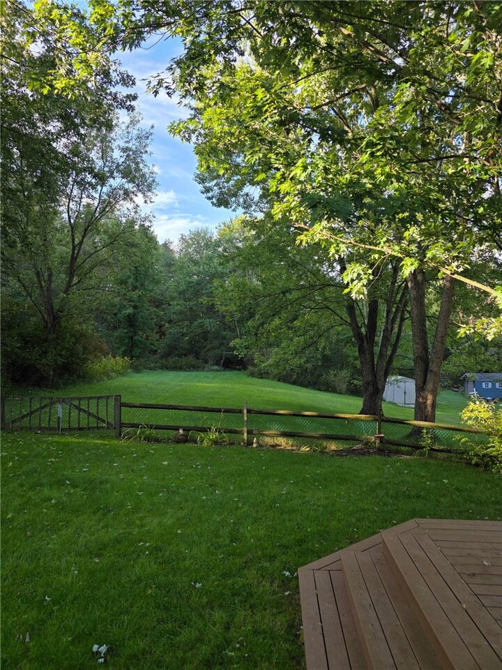 Property Photo: 163 Woodbine Dr PA 16066