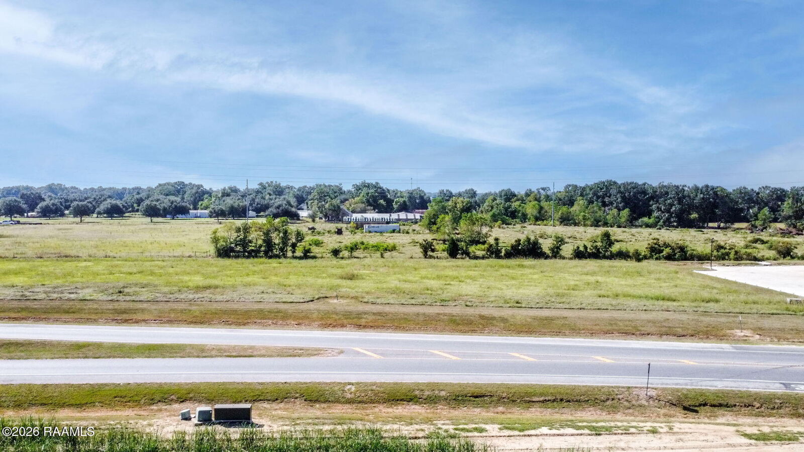 Property Photo: 2820 Chemin Metairie Parkway LA 70592