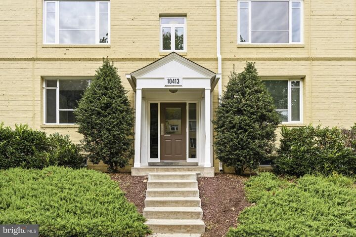Property Photo:  10413 Montrose Avenue 202  MD 20814 