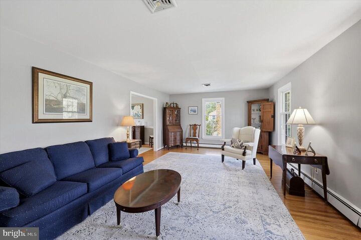 Property Photo: 956 Embree Lane PA 19380