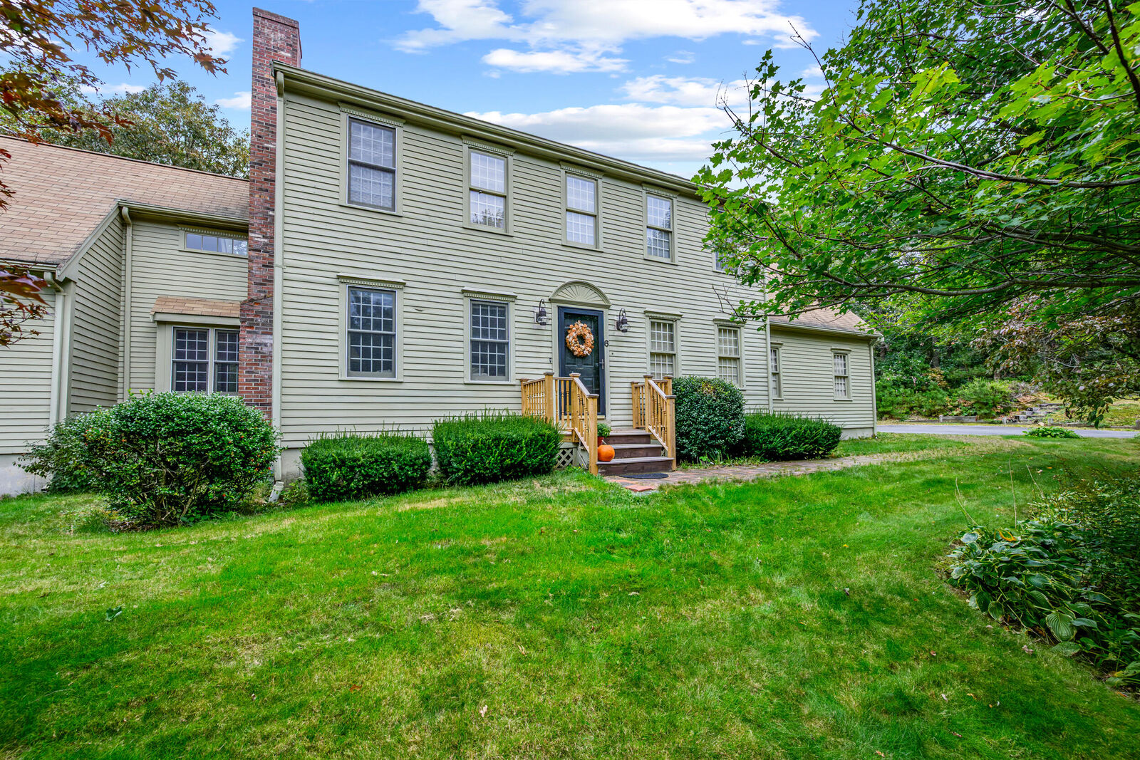 Property Photo:  6 Viking Lane  MA 02563 