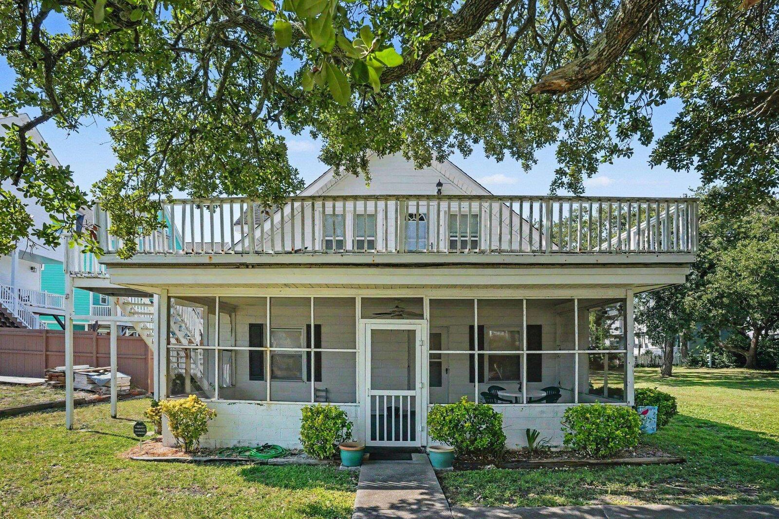 Property Photo:  113 N 9th Ave.  SC 29575 