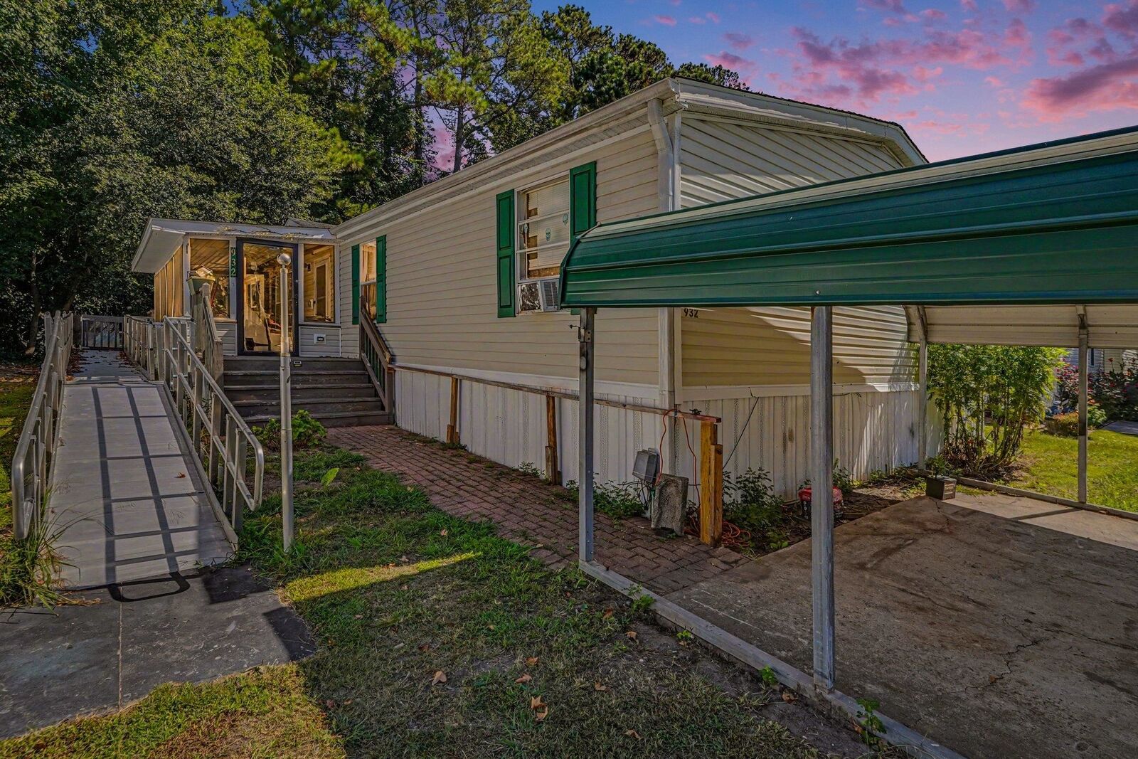 Property Photo: 932 Pine Thicket St. SC 29577
