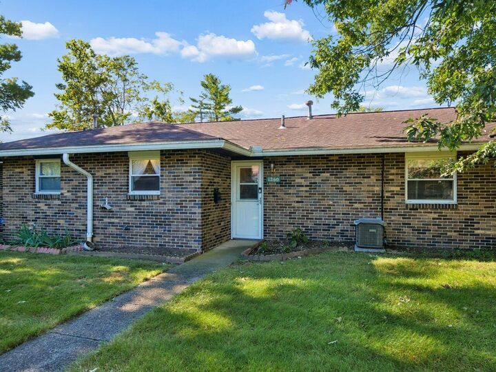 Property Photo:  1260 Woodbrook Lane  OH 43223 