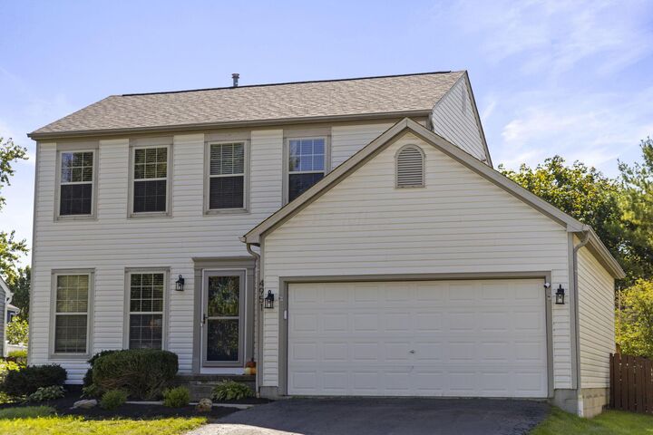 Property Photo: 4951 Hilliard Green Drive OH 43026