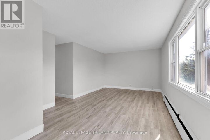 Property Photo:  1566 Allen Place 4  ON N5W 2V8 