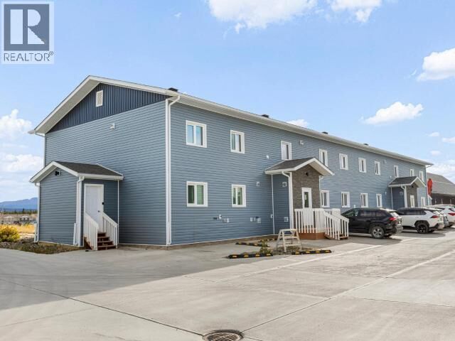 Property Photo: 204-250 Olive May Way YT Y1A 5W5