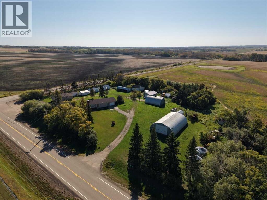 Property Photo:  6301 Twp Rd 560  AB T0A 1A0 