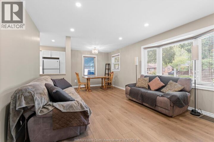 Property Photo:  3163 Curry Avenue  ON N9E 2T2 