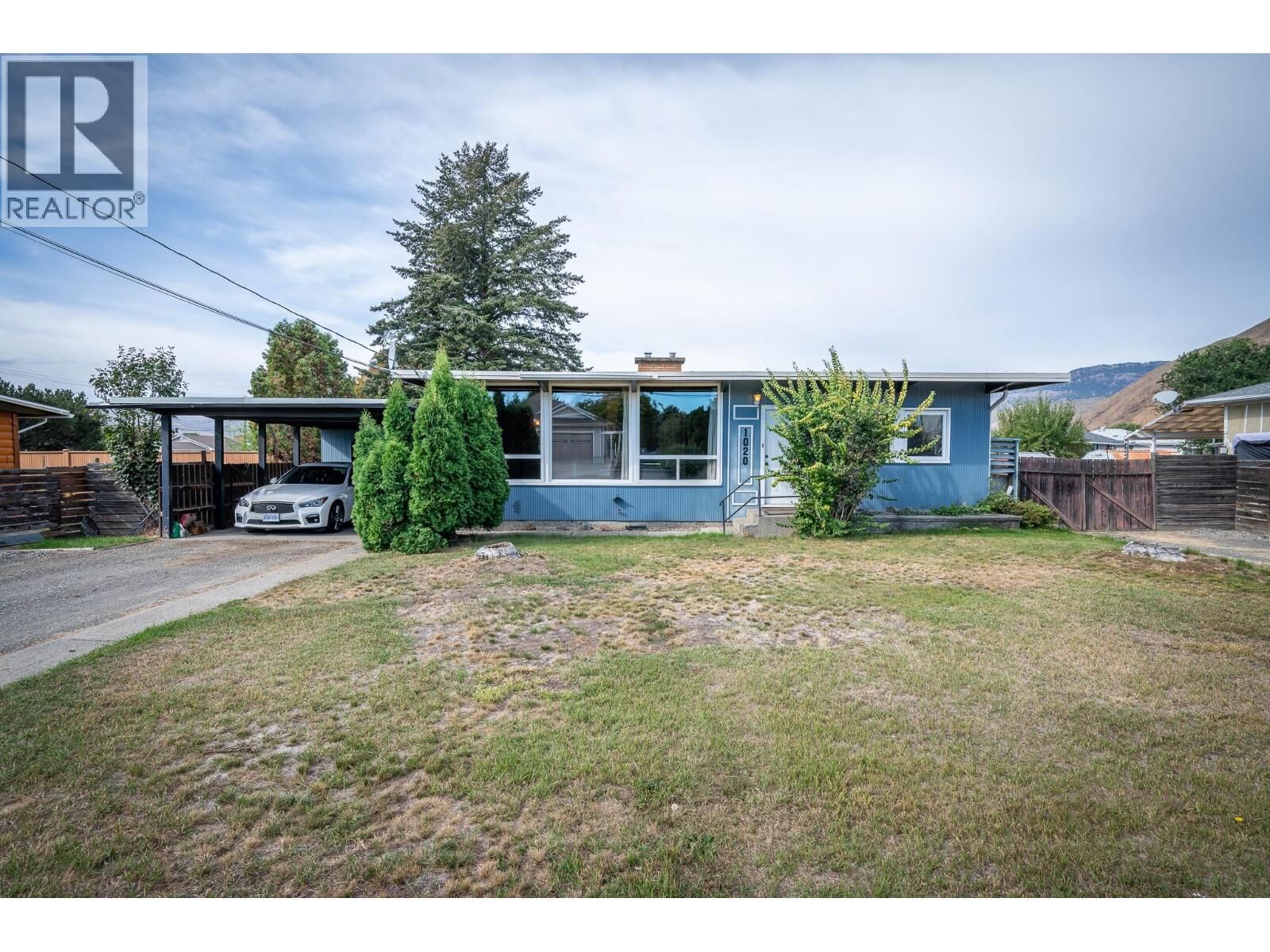 Photo de la propriété: 1020 Southill Street BC V2B 5M3