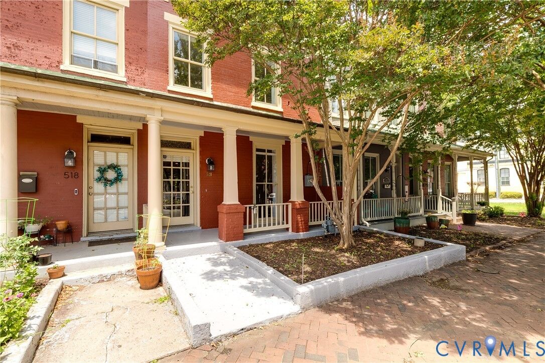 Property Photo:  520 N 1st Street  VA 23219 