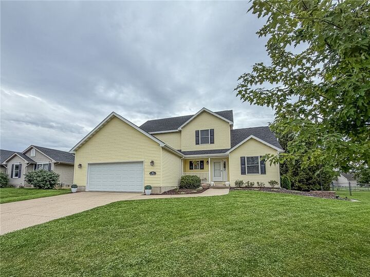 Property Photo:  13 View Circle  IL 62554 