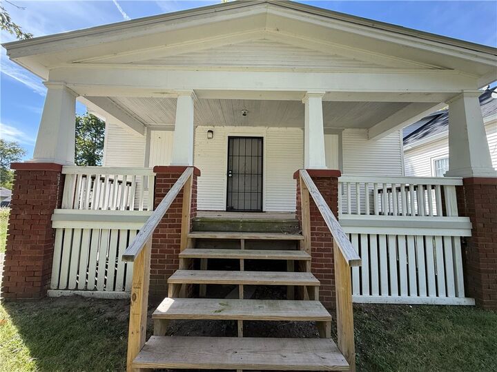 Property Photo:  1155 N Church Street  IL 62521 