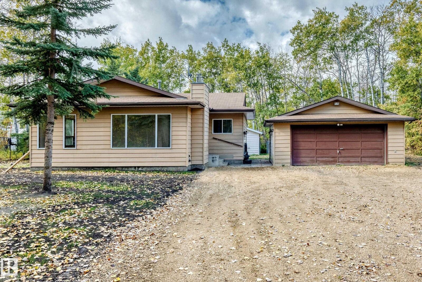 Property Photo: 23016 Twp Rd 504 100 AB T0B 3M1