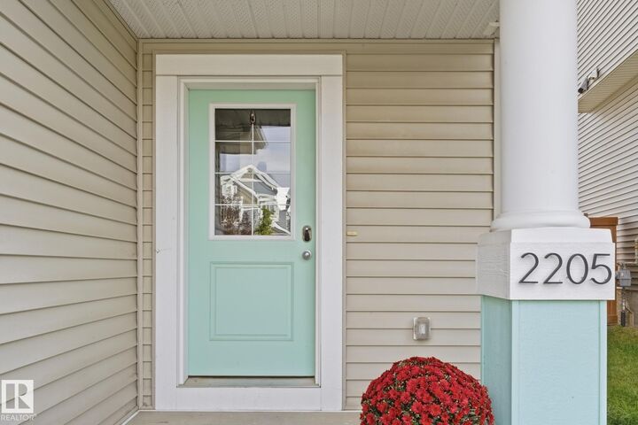 Property Photo:  2205 82 Street SW  AB T6X 2J6 