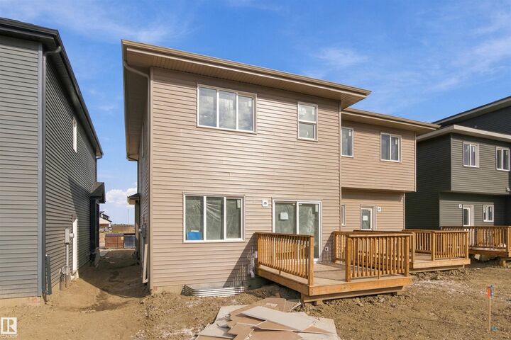 Property Photo:  7 Worwyck Common  AB T7X 3G5 