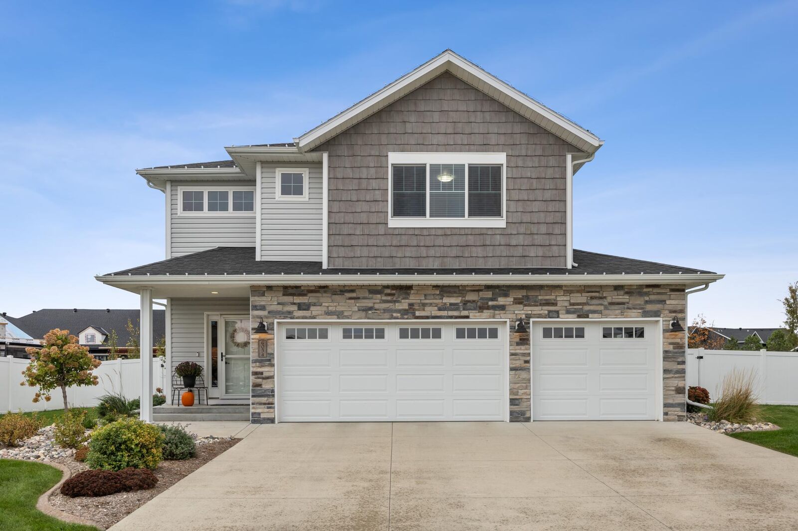 Property Photo: 6054 Autumn Drive S ND 58104