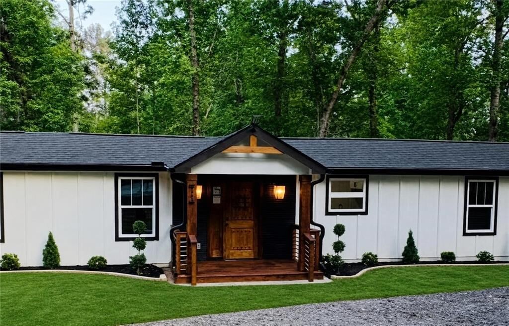 Property Photo:  2363 Hi Roc Circle NE  GA 30012 