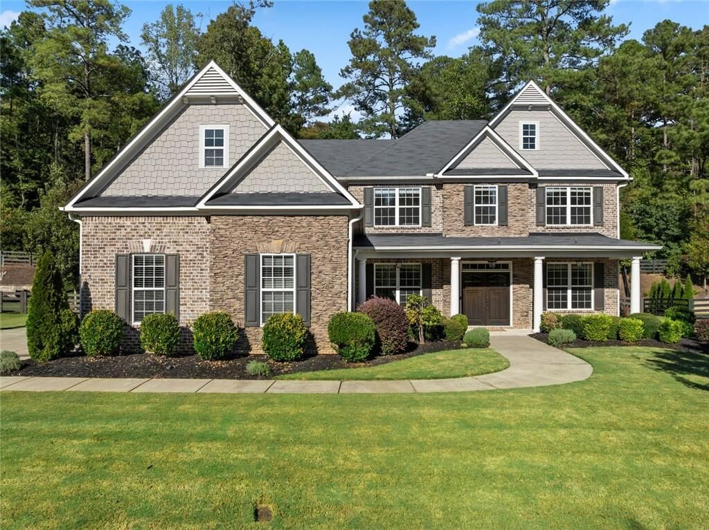 Property Photo:  6660 Canyon Cove  GA 30028 