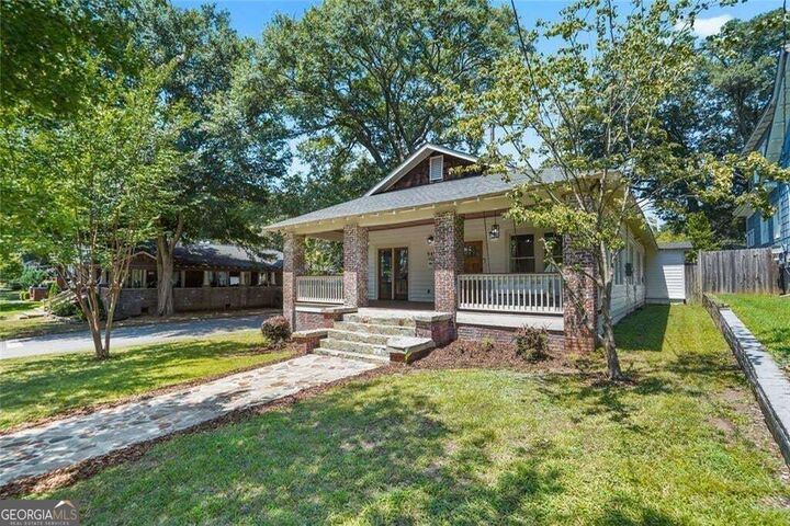 Property Photo:  949 Beecher Street SW  GA 30310 
