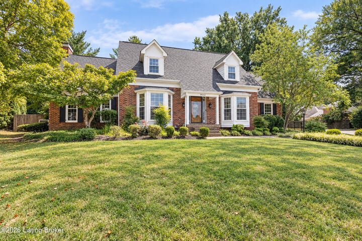Property Photo:  9112 Hurstwood Ct  KY 40222 