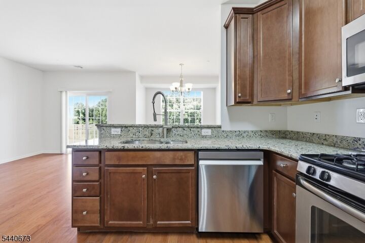 Property Photo: 404 Waterview Ct 404 NJ 07927