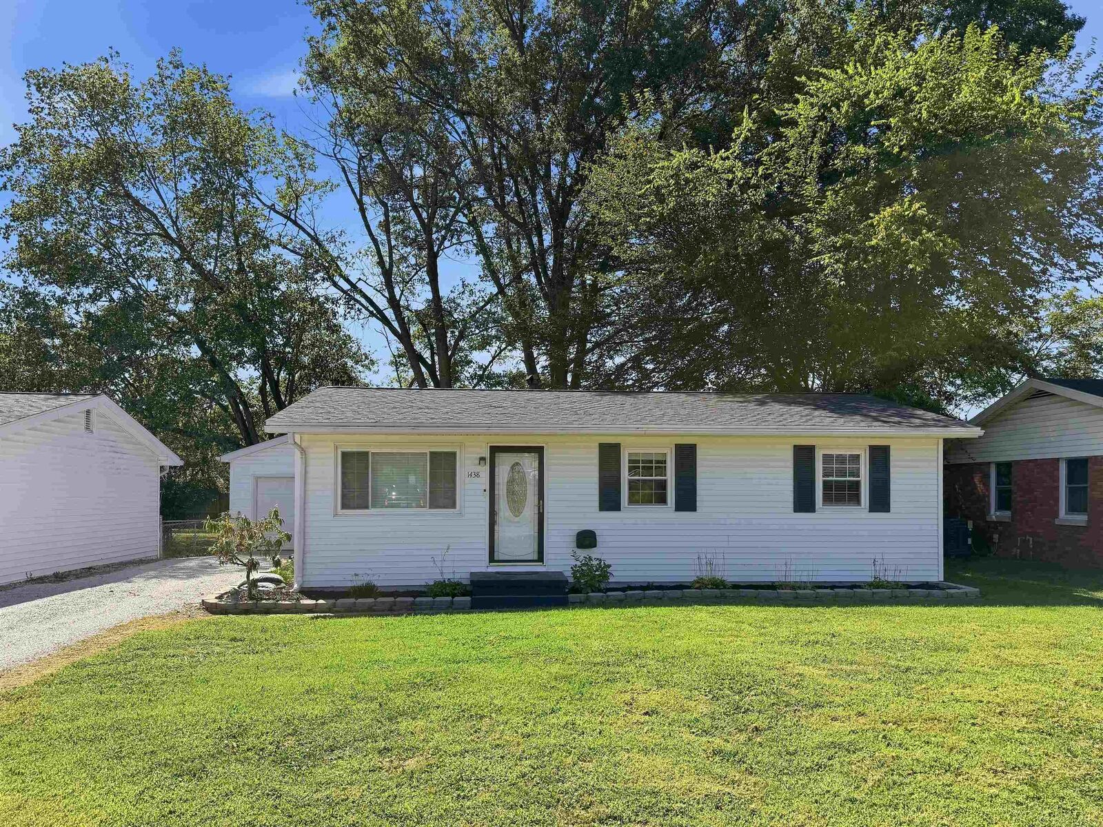 Property Photo:  1438 Wilson Dr  KY 42420-0000 