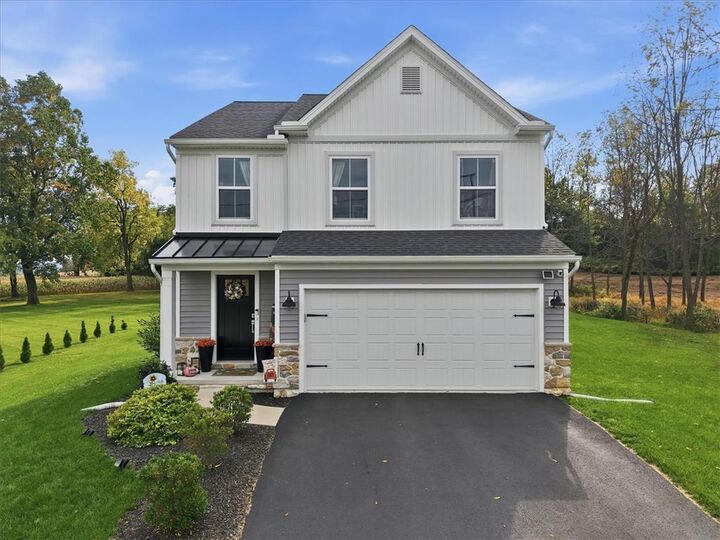Property Photo: 9524 Newtown Road PA 18031