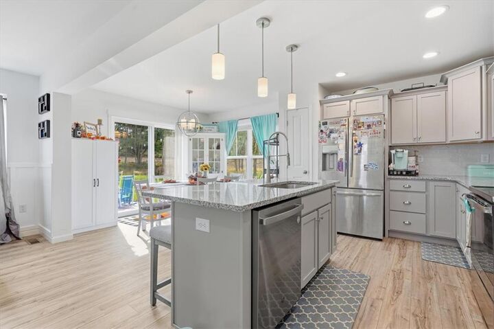 Property Photo:  9524 Newtown Road  PA 18031 