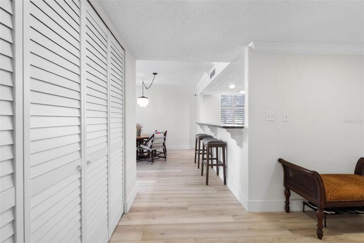 Property Photo:  1400 Gulf Boulevard 104  FL 33767 