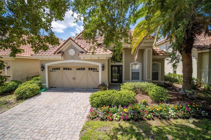 Property Photo: 6967 Brescia Way FL 32819